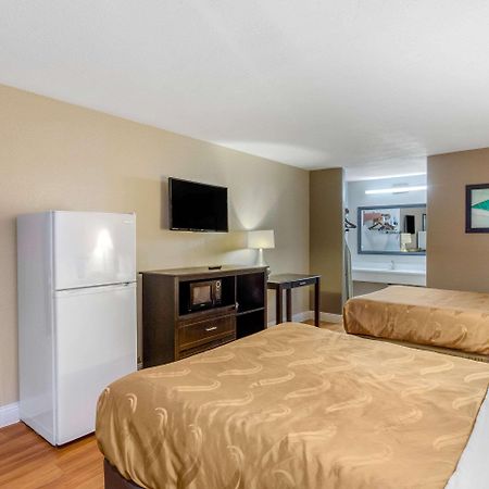Quality Inn And Suites Port Arthur Nederland Экстерьер фото