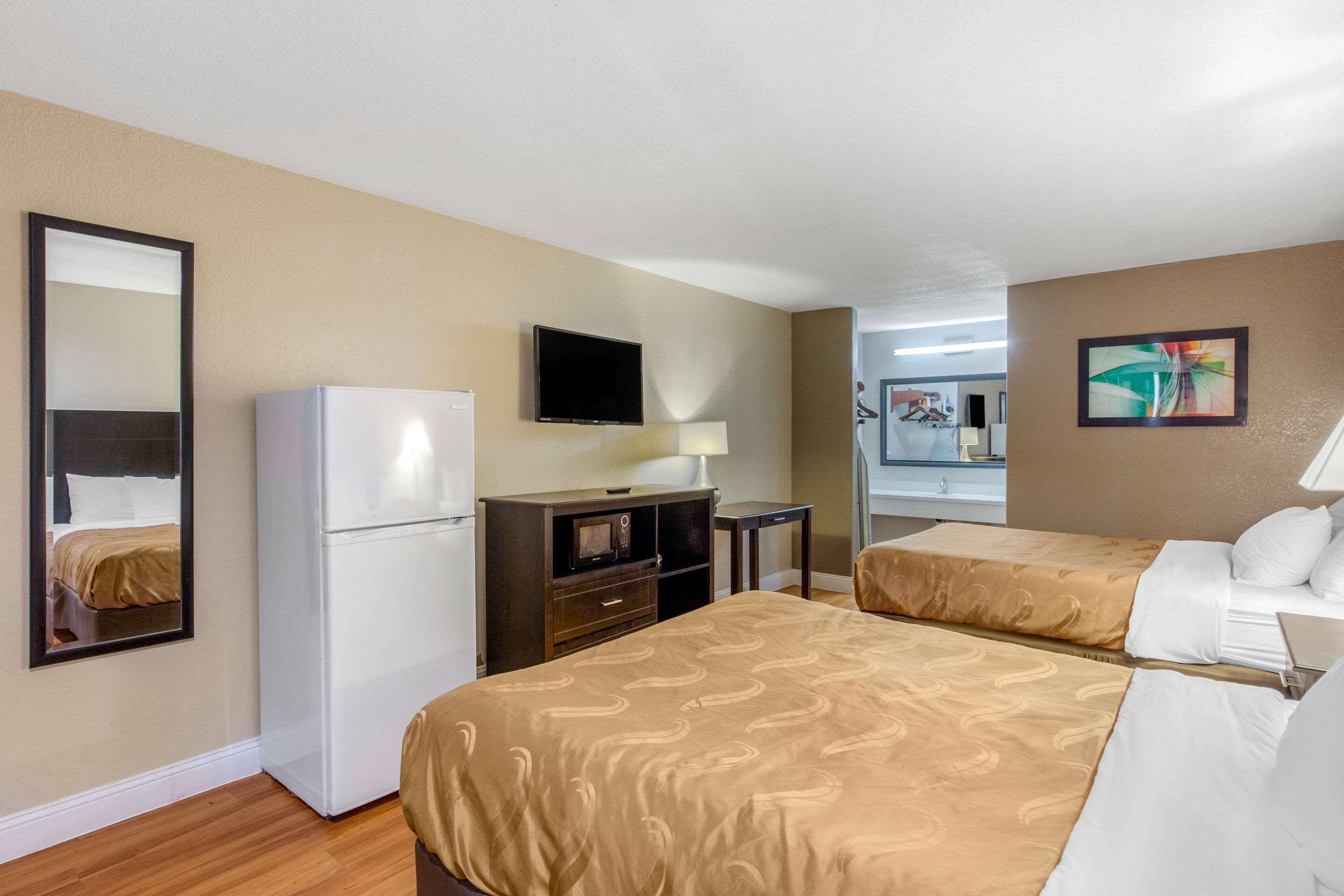 Quality Inn And Suites Port Arthur Nederland Экстерьер фото