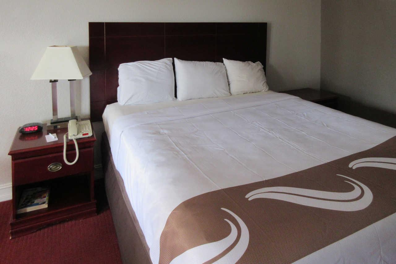 Quality Inn And Suites Port Arthur Nederland Экстерьер фото