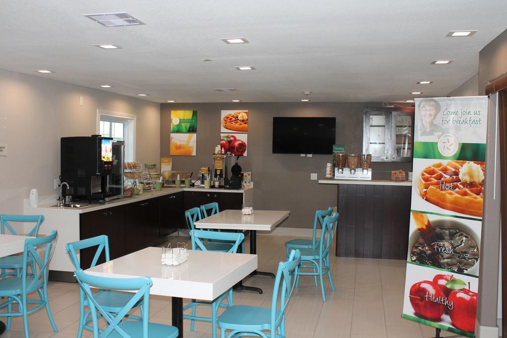 Quality Inn And Suites Port Arthur Nederland Экстерьер фото