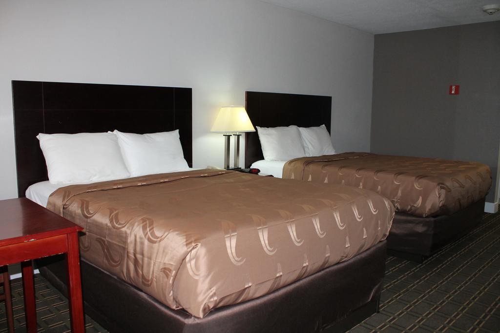 Quality Inn And Suites Port Arthur Nederland Экстерьер фото